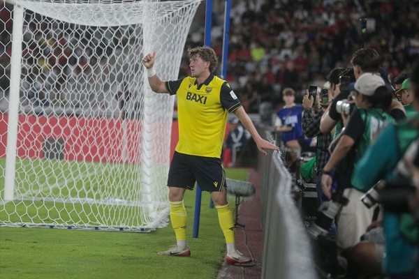 Cedera Usai Beraksi di Laga Arema vs Oxford United, Ole Romeny Fokus Pemulihan Total
